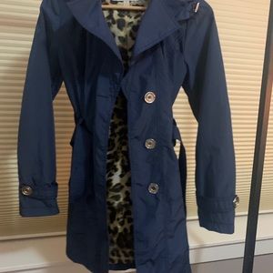 Laundry by Shelli Segal tie waist trench coat